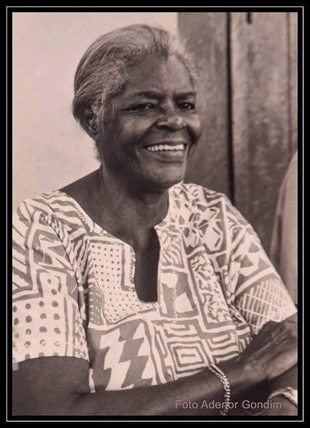 Mãe Stella de Oxóssi primeira ialorixá a entrar em academia de letras no Brasil Salvador